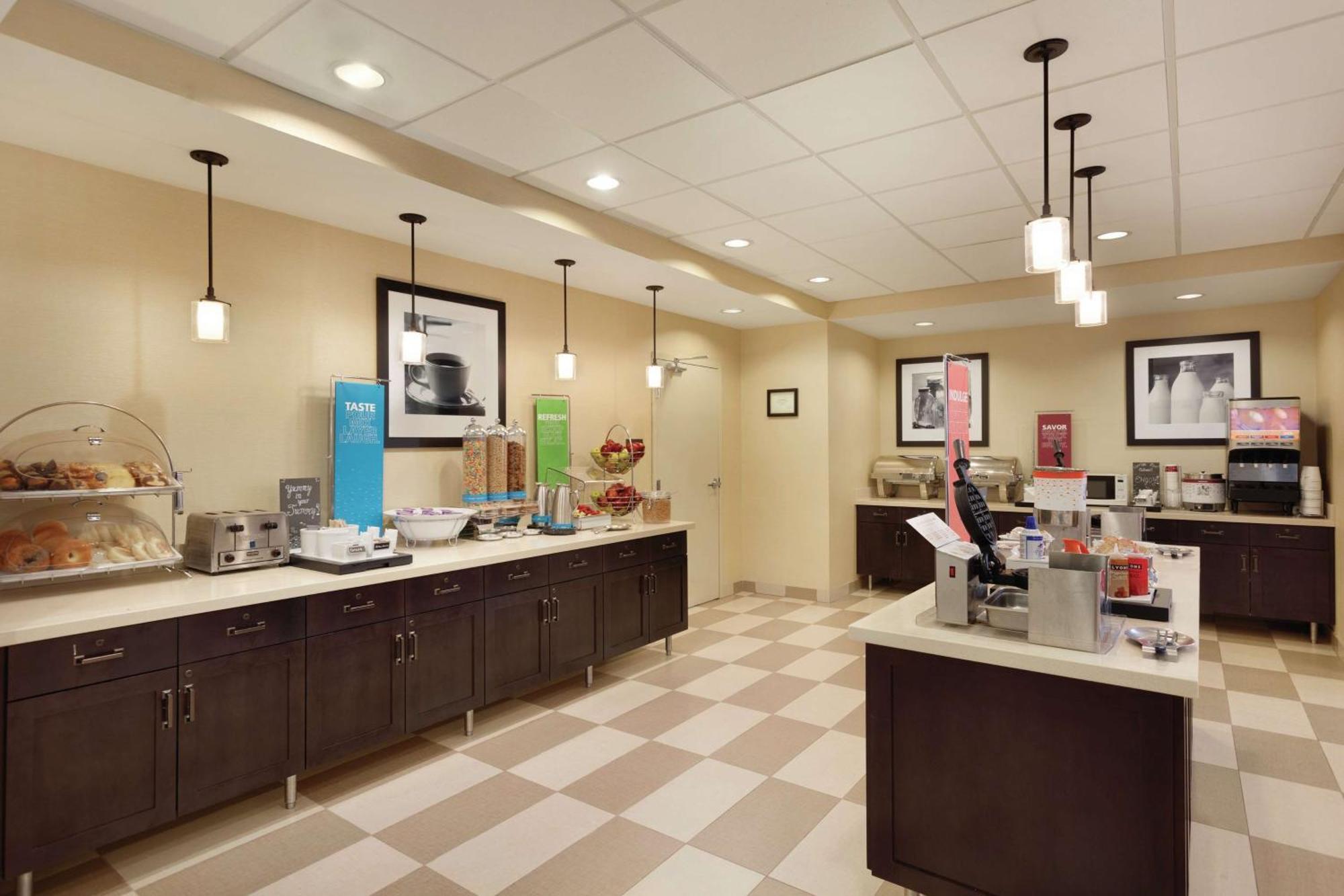 Hampton Inn & Suites Philadelphia Montgomeryville North Wales Esterno foto